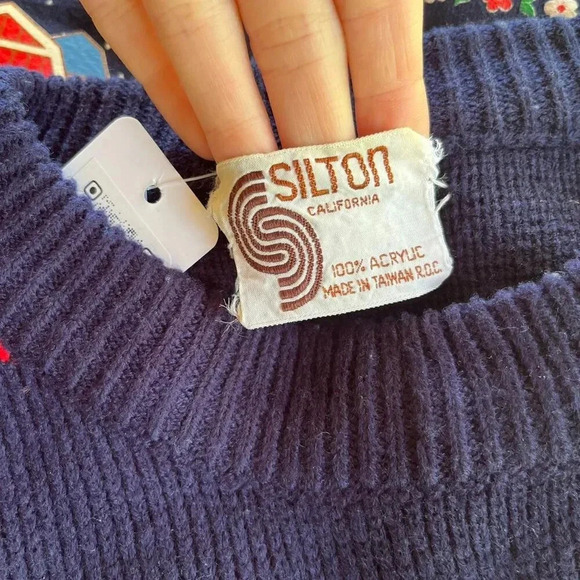 70s vintage stars and stripes knit sweater - Picture 7 of 7